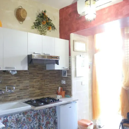 Mare Chiaro, Sul Mare Apartman *